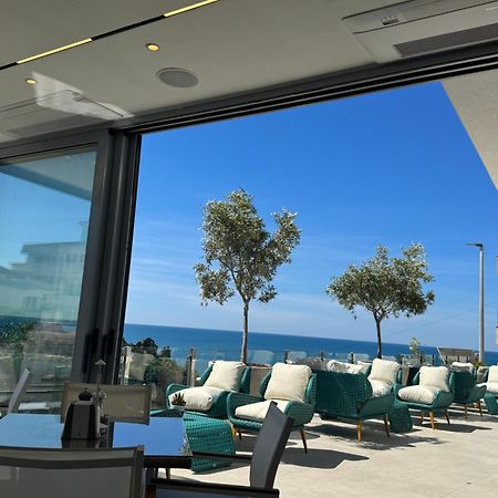 Hotel Senator Ulcinj Buitenkant foto