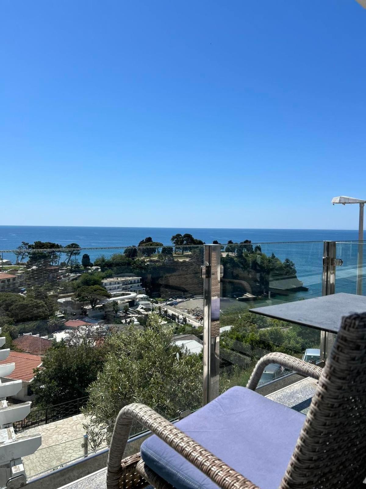 Hotel Senator Ulcinj Buitenkant foto