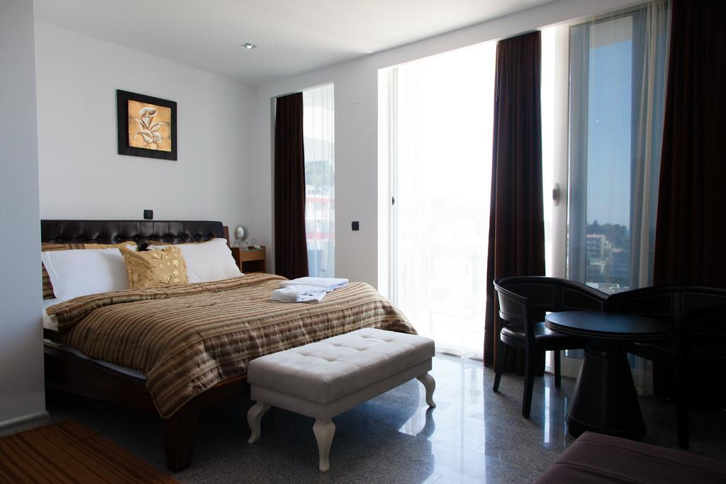 Hotel Senator Ulcinj Kamer foto